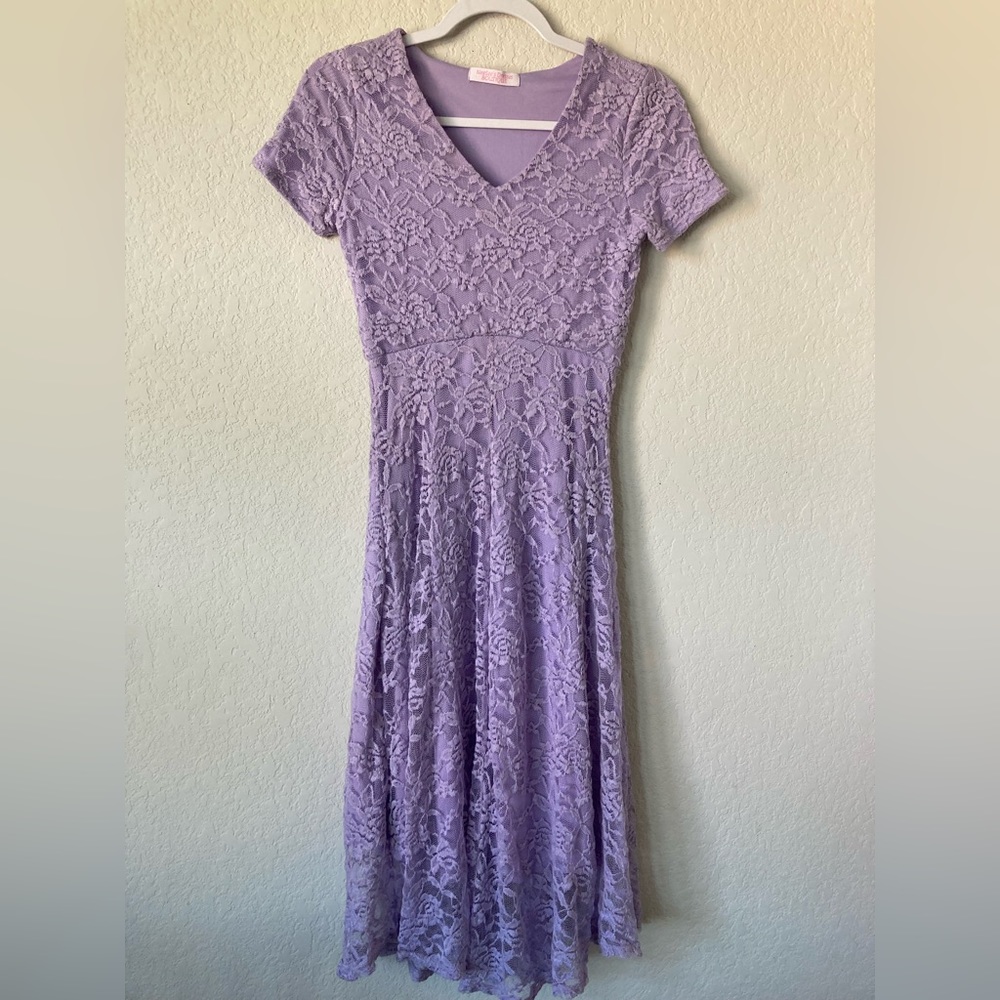 NeeSee’s Dress Boutique purple lace dress - Picture 5 of 5